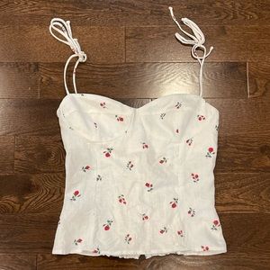 Reformation Magnolia Top - Queen Anne (Red Flower Print), Size 4